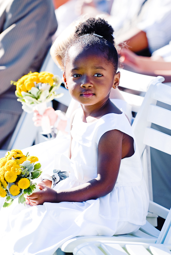 Flower girl hot sale holding ideas